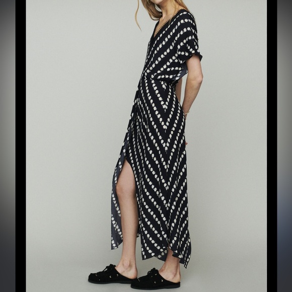 MAJE Daisy Dress. - Picture 3 of 9